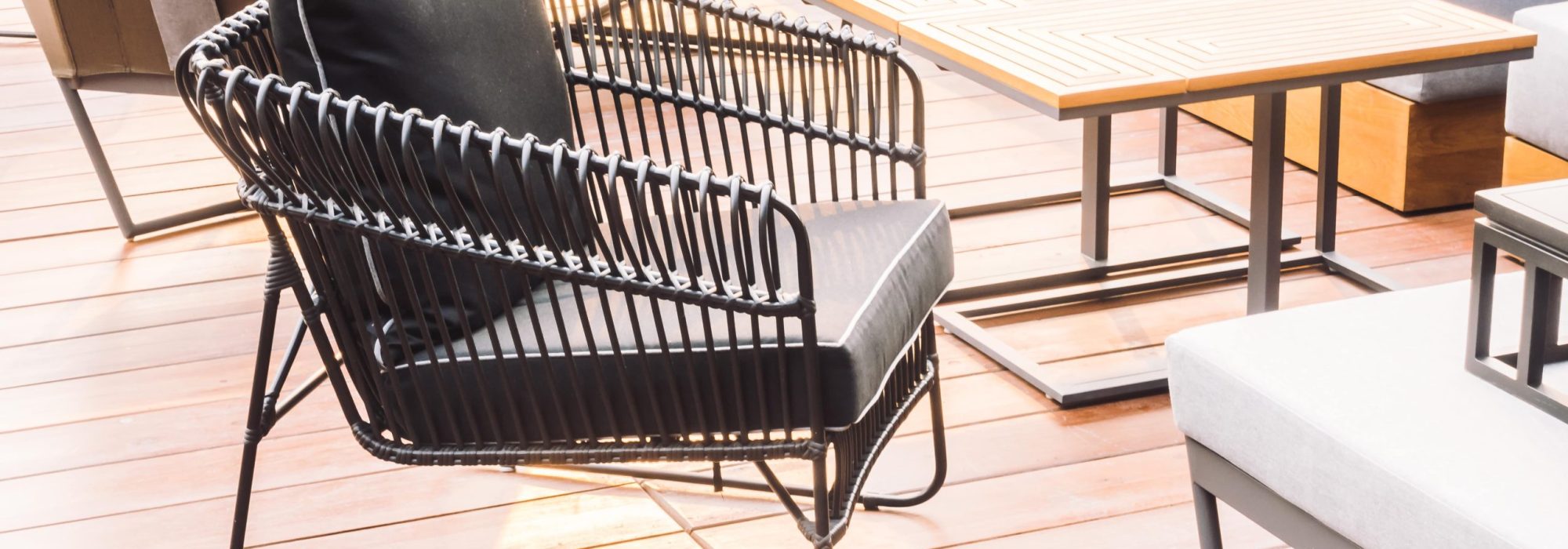 sofa-with-outdoor-min sofa-with-outdoor-min